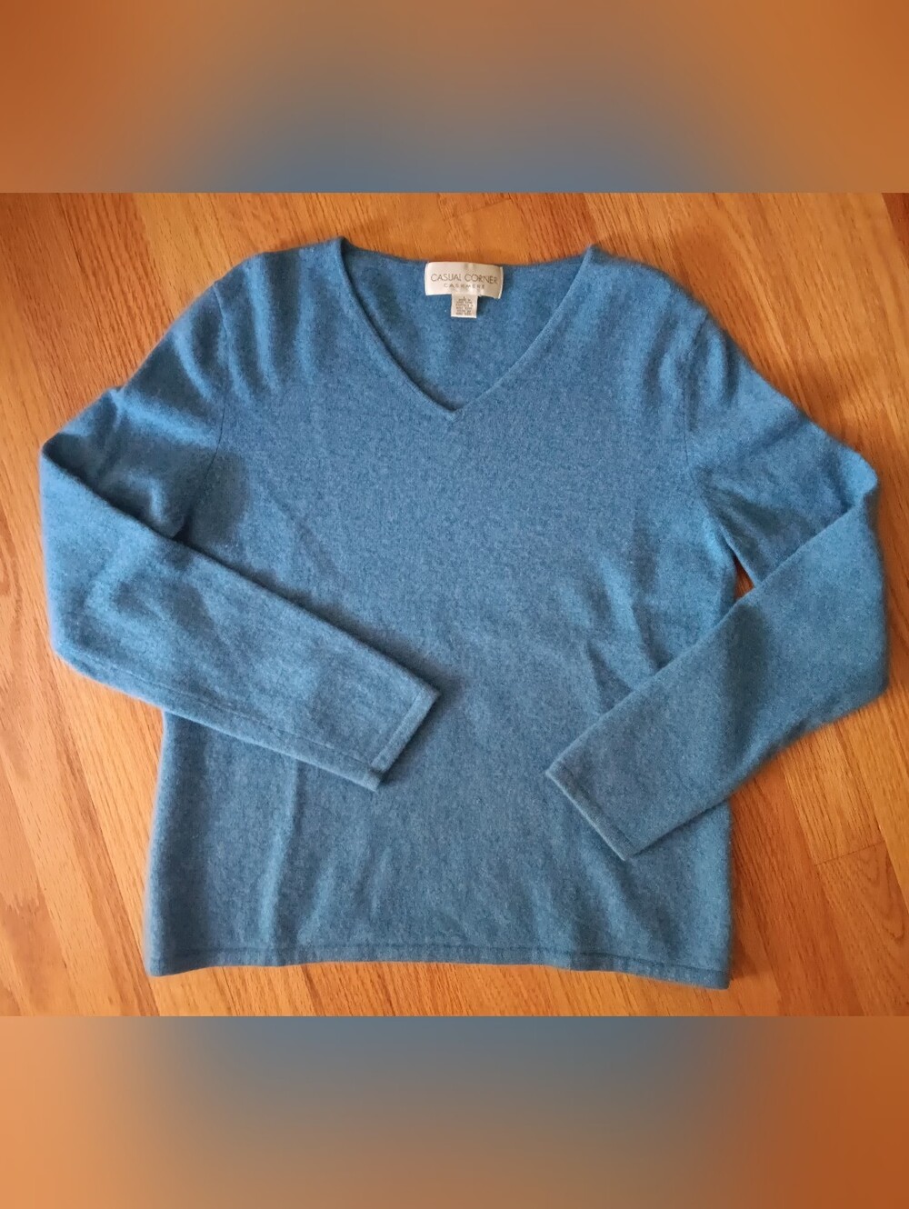 Casual Corner Women's Cashmere Sky Blue V-Neck Sweater